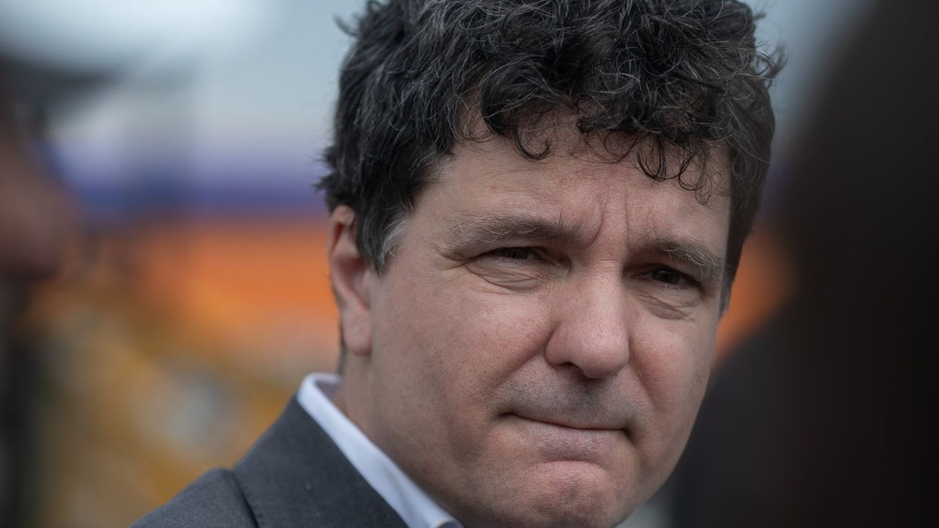 Nicuşor Dan: Ordonanţa privind noile măsuri fiscale este o ingerinţă gravă în autonomia locală