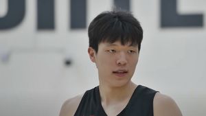 VIDEO NBA are un nou fenomen asiatic: Cine este Yang Hansen, chinezul de 20 de ani și 2,18 metri care a ajuns la Portland Trail Blazers