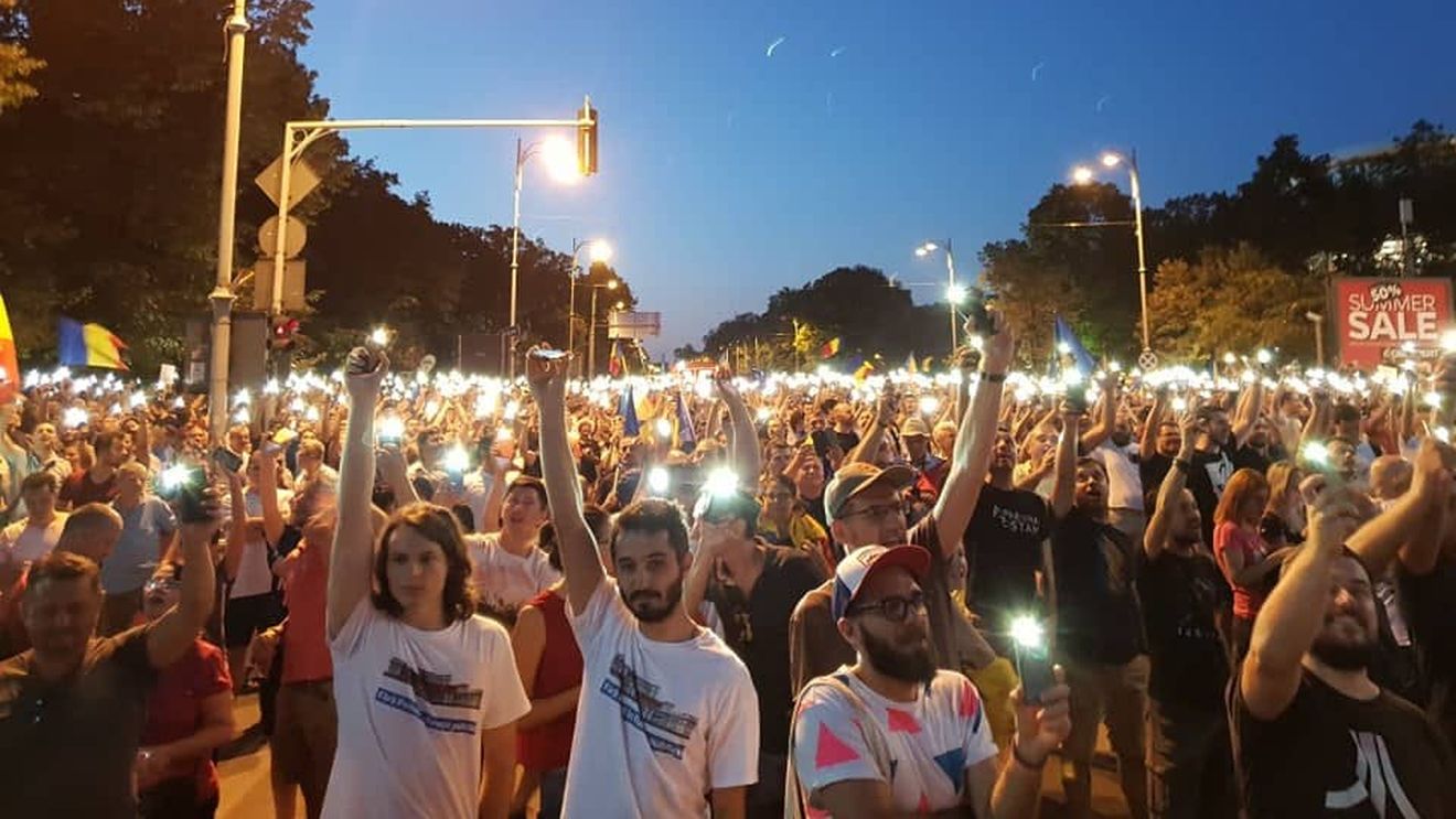 Un ONG acuză coaliția PSD-ALDE de minciună: Mitingul din 10 august a avut un organizator legal