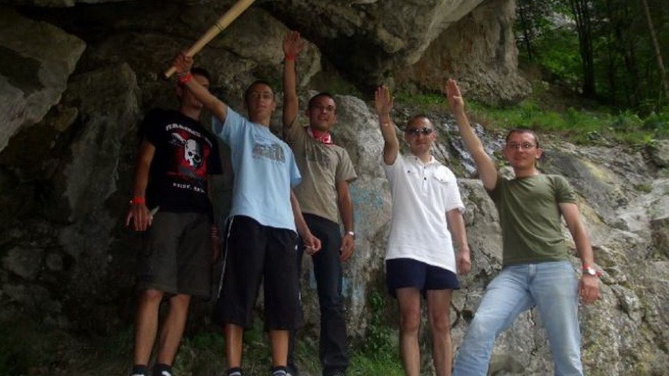 Președintele Popular Maghiar din Transilvania, sancționat pentru salutul nazist. CNCD l-a amendat pentru că a încălcat demnitatea umană a unei minorități naționale