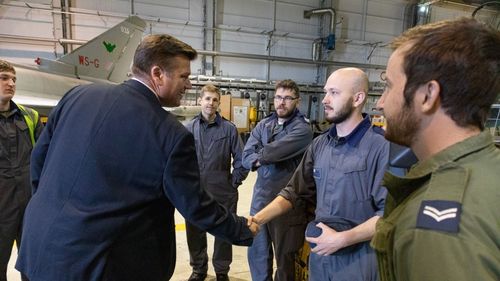 Restabilirea relațiilor Marii Britanii cu Rusia ar fi "catastrofală" pentru securitate și costul vieții - ministrul adjunct al Apărării din Marea Britanie