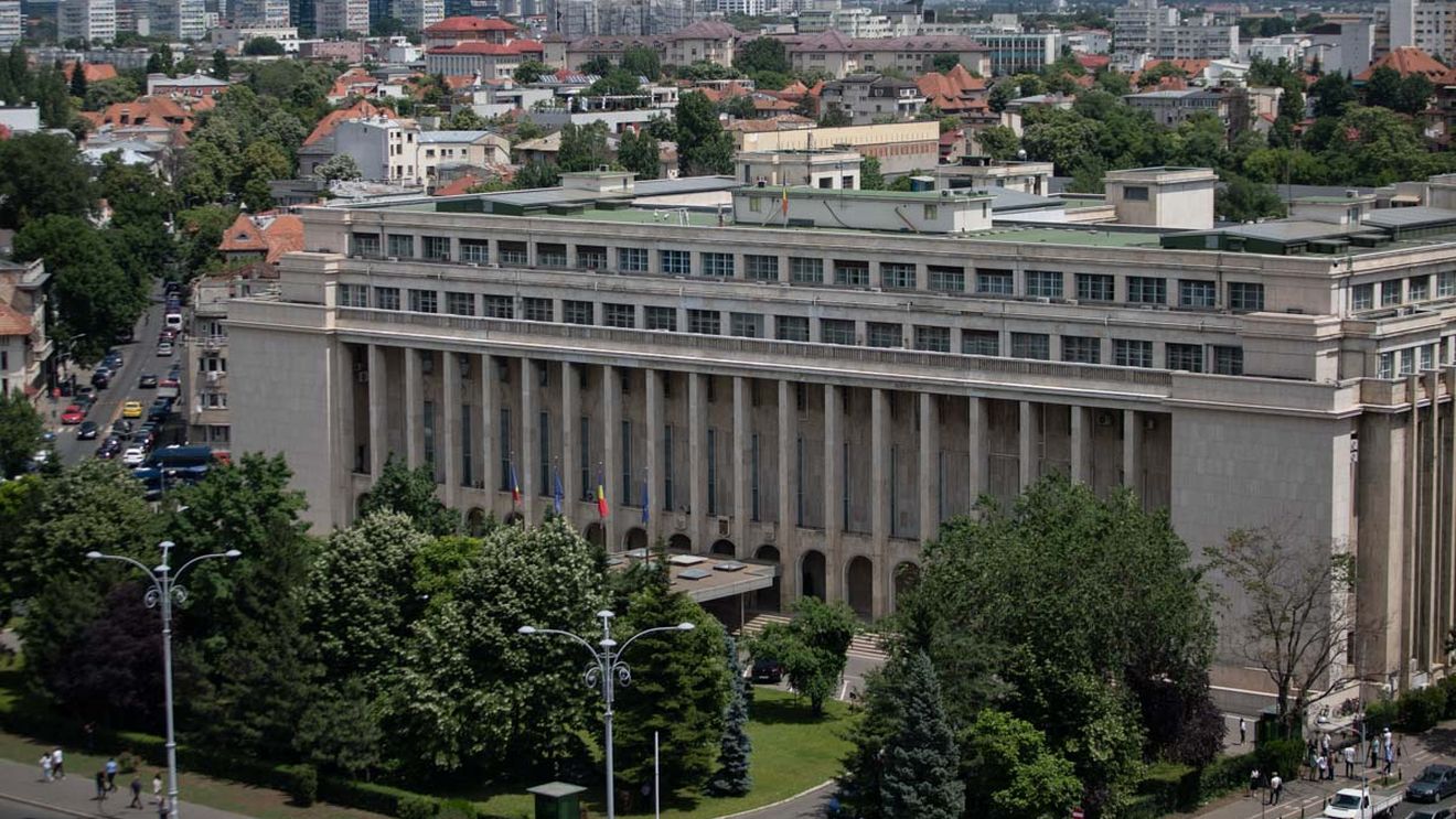 UPDATE Ședința coaliției s-a încheiat, proiectul de rectificare bugetară va fi publicat azi și adoptat de guvern miercuri sau joi