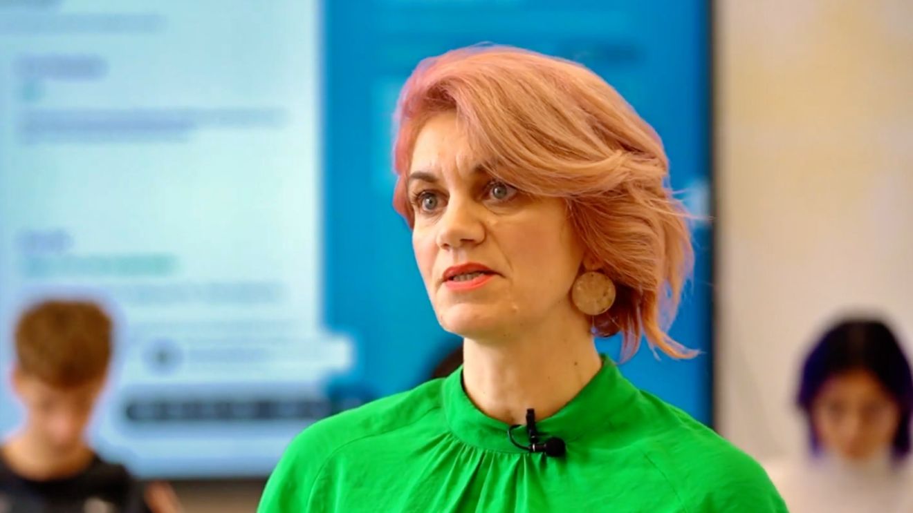 Profesoara Nicoleta Zărnescu, despre structura subiectelor de Bac la Istorie: La subiectele I și II se poate obține mult prea ușor nota 6-7