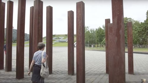 Încă un Muzeu din Ungaria restricționează accesul minorilor la fotografii cu conținut LGBTQ+