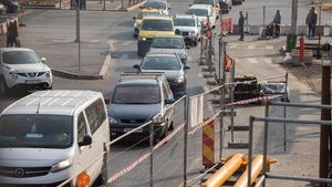 Efectul haosului rutier din Cartierul Colentina: prețul la Uber și Bolt pentru o cursă până în centrul Bucureștiului s-a triplat vineri dimineață