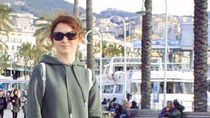 Italia: O rusoaică, mamă a două fetițe, era hacker pe timpul nopții. A strâns peste 600 de mii de euro în doi ani prin furtul unor identități și prin ”phishing”