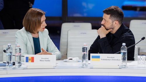 Parlamentul European acordă pentru prima dată Ordinul European de Merit / Angela Merkel, Maia Sandu și Volodimir Zelenski, printre laureați