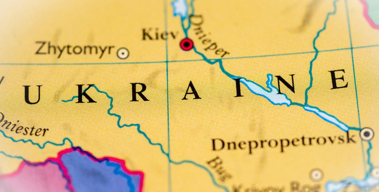 BREAKING Președintele Trump presează Ucraina să cedeze Rusiei teritorii și să primească o ”taxă de închiriere”. Limba rusă ar deveni limbă oficială în Ucraina. Ginerele lui Trump, implicat în negocieri