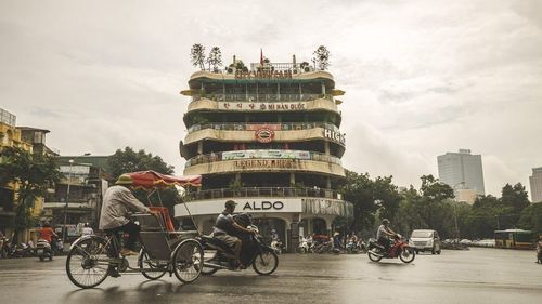 Președintele Vietnamului, Nguyen Xuan Phuc, a demisionat