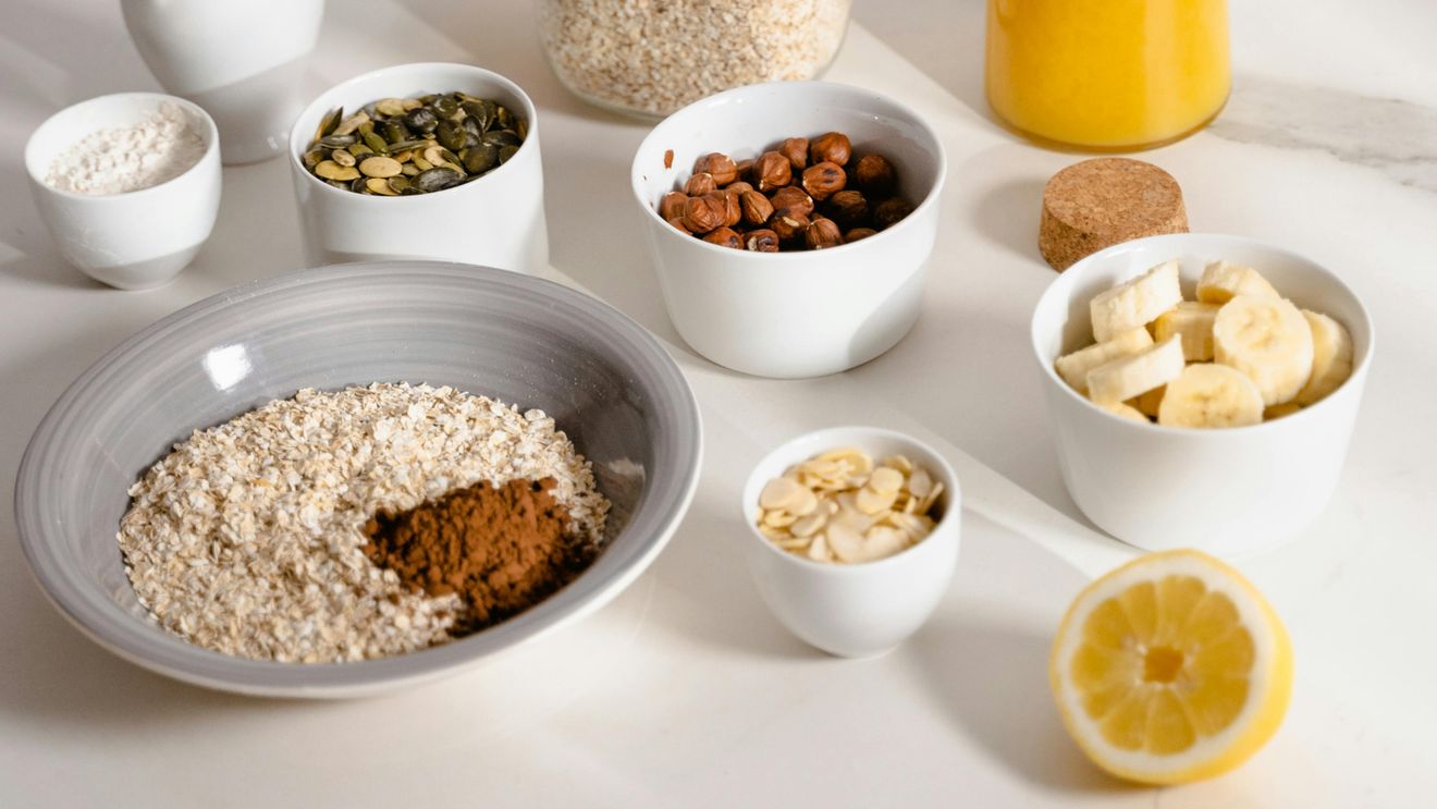 Dieta vegetariană - Risc mai scăzut de diabet și cancer, dar predispoziție mai mare la fracturi și carențe de fier, iod și vitamina D, conform Agenției Naţionale Franceze pentru Sănătate