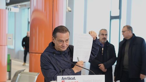 Începe implementarea celei mai mari investiții publice derulate la nivel local în România! Primarul Daniel Băluță a semnat ordinul de începere a lucrărilor de extindere a magistralei de metrou M4