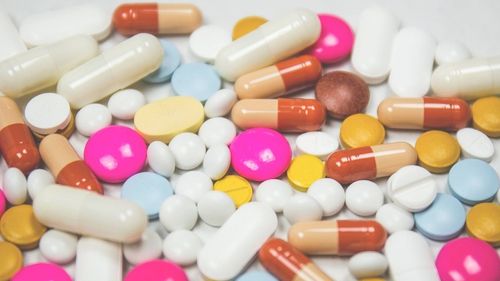 Patronatul producătorilor de medicamente: Producţia este pusă în pericol de ”creşterea astronomică” a preţurilor la energie electrică şi gaze