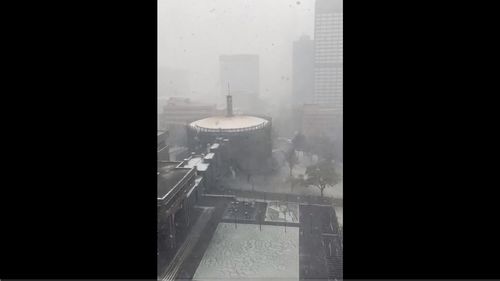 VIDEO Fenomen meteorologic rar în Africa de Sud: Căderile de zăpadă i-au luat prin surprindere pe locuitorii din Johannesburg / „Ultima dată când am avut o astfel de vreme a fost în 2012”