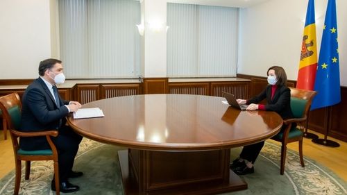 Maia Sandu critică vehement procurorii anticorupție și dă de înțeles că vor urma demiteri pe bandă rulantă: „Procuratura este în concediu și la propriu, și la figurat!”