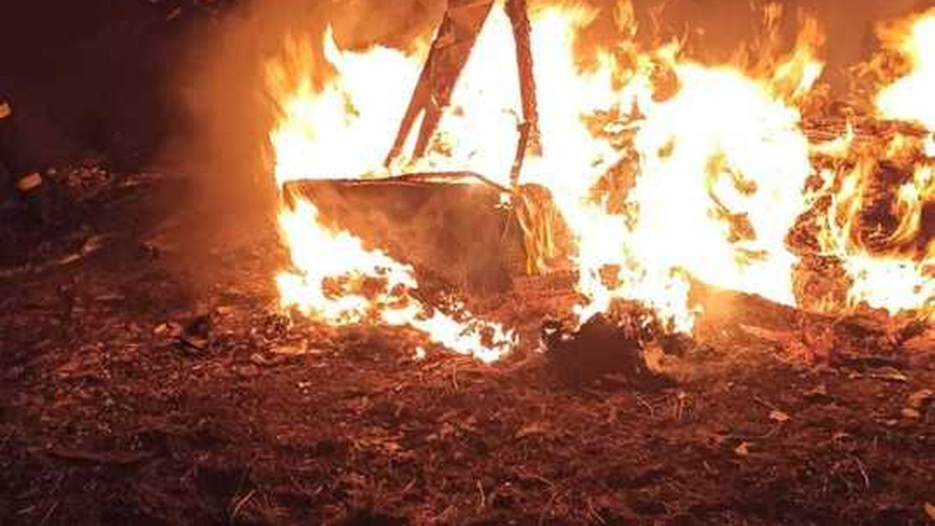 Un bărbat a murit după ce un incendiu a cuprins mai multe locuințe improvizate de la Pata Rât, în Cluj