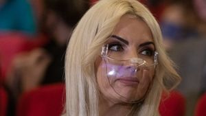Laura Vicol: Eu niciodată nu am luptat împotriva Anticorupției/ Atacuri mârșave ale unui partid care a fugit de la guvernare/ Un an de zile nu s-a întâmplat nimic în Justiție. Sunt acuzată pentru ceea ce nu au făcut ei