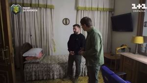 VIDEO Cum arată camera în care locuiește Zelenski de la începutul războiului