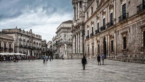 Secetă gravă în Sicilia. Locuitorii sunt nevoiţi să se aprovizioneze cu apă potabilă