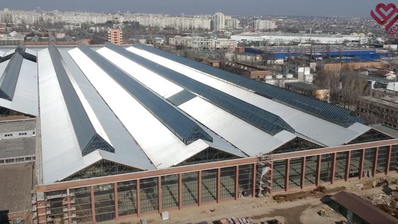 Negoiță spune că va muta Primăria Sectorului 3 la Hala Laminor, până la finalul anului / În sediul din Dristor va funcționa un centru de excelență pentru tineret