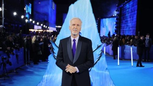 Regizorul James Cameron spune că filmele Netflix nu ar trebui să fie eligibile pentru Oscaruri : „Premiile Academiei nu înseamnă nimic pentru mine dacă nu sunt destinate cinematografelor”