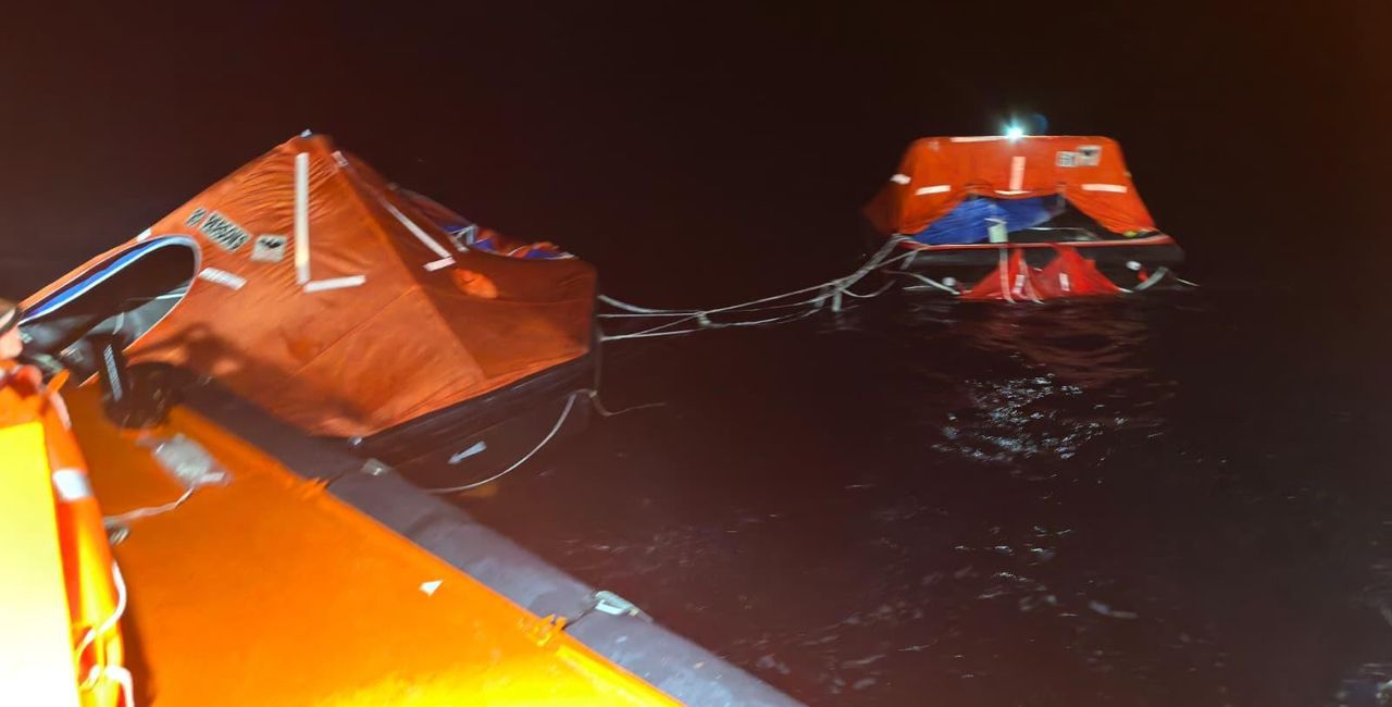 BREAKING | Trei drone au lovit petrolierul Gas Lisbon, susține un marinar din echipaj / Nicușor Dan: ”Incident grav. Instituțiile statului sunt în alertă” / Nava cu aproape 4000 de tone de propan se îndrepta spre Ucraina / Trei răniți transportați la spital