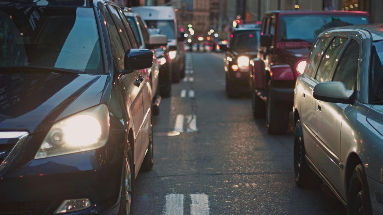 România, cel mai puternic declin al pieței auto din Europa la început de 2026