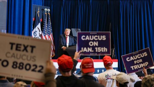 Cum se explică victoria zdrobitoare a lui Trump in Iowa