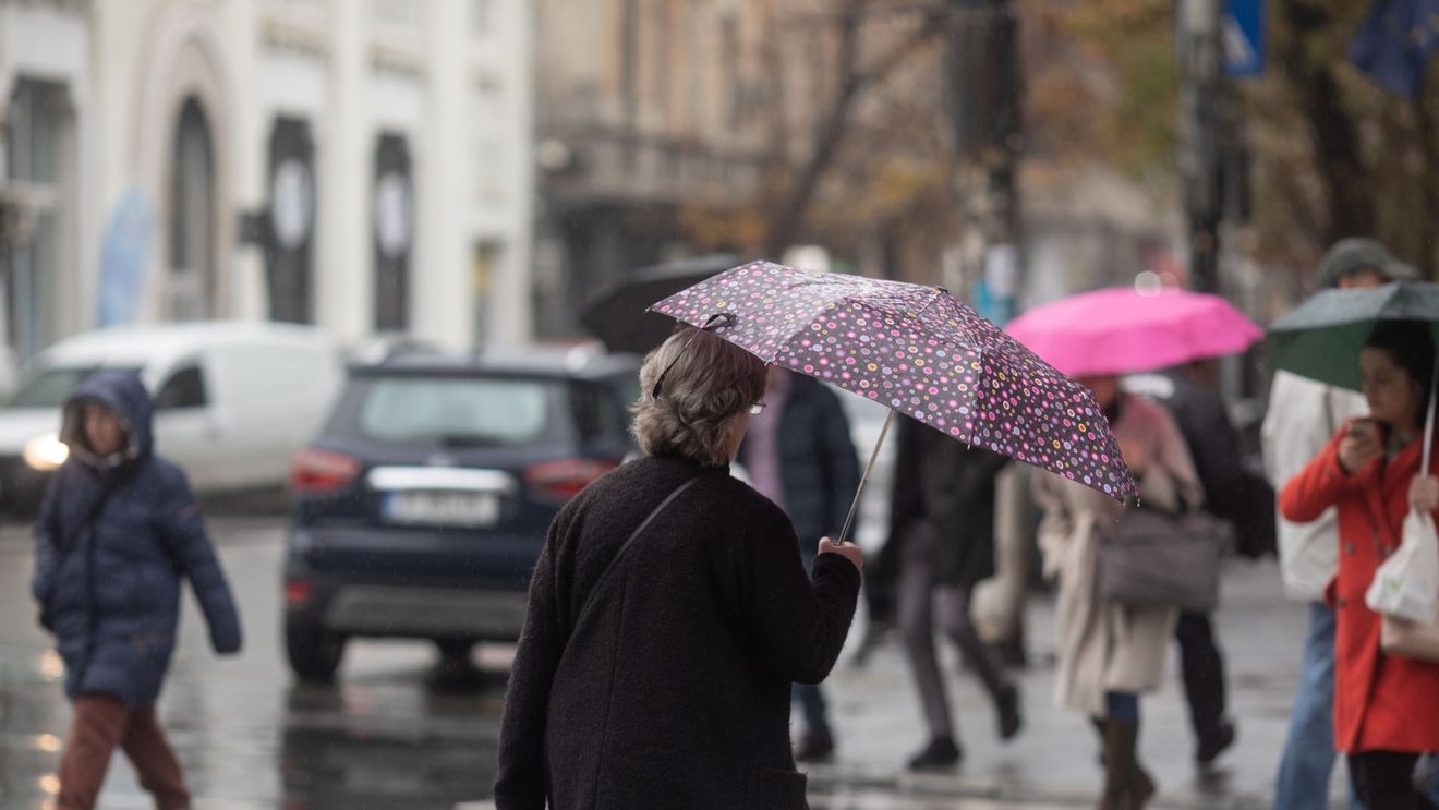 METEO: Maxime de 9 grade şi precipitaţii mixte în weekend, la Bucureşti