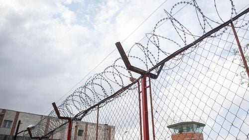 Condamnare definitivă de doi ani și jumătate de închisoare pentru un fost director general adjunct al APIA, instituția care distribuie subvențiile europene. Bogdan Dumitru Dumitraşcu, condamnat pentru luare de mită