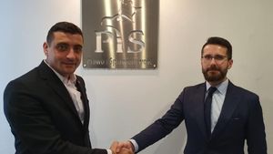 AUR anunță că strânge relațiile cu partidele anti-UE / George Simion s-a întâlnit cu lideri ai partidului de guvernare din Polonia și cu conservatorii europeni
