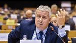 Liberalul Buda le răspunde PSD-iștilor invocându-l pe Zegrean: „Luați o lecție de drept constituțional. Cu lămâie! Bolojan poate rămâne la Palatul Victoria până în 2028