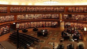 Universitățile nu trebuie să reacrediteze programele de studiu, după introducerea noilor standarde ARACIS care vor permite cursurile online – ministrul Educației: “Nu are nimeni dreptul să arunce în aer un sistem de învățământ”