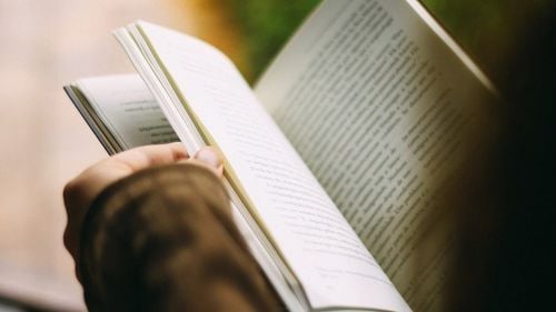 O profesoară din Brașov este cea mai rapidă cititoare din lume / A câștigat un concurs în Turcia / ”M-au întrebat ce tehnici am sau dacă m-am antrenat. Nu, e o chestie personală”