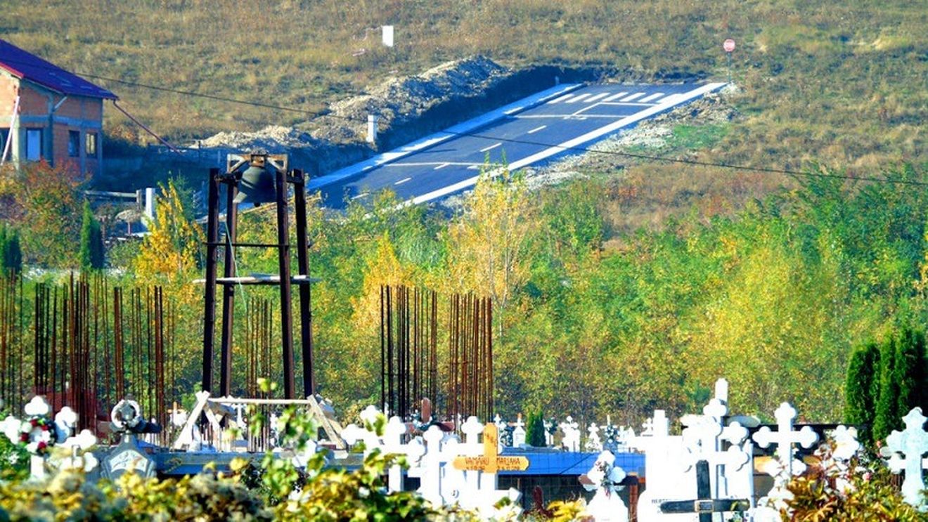 Strada către nicăieri din Piatra Neamț. Primar: „Am asfaltat de câți bani am avut”