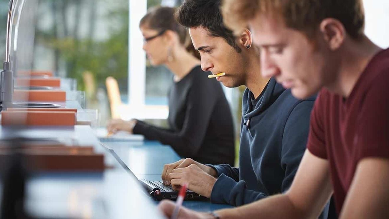 Spania va testa săptămâna de lucru de patru zile