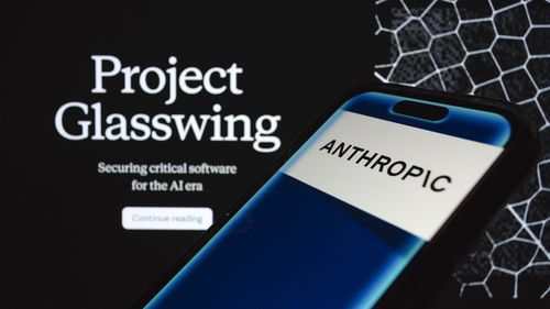 Băncile americane se grăbesc să remedieze breșele de securitate, după adoptarea Mythos, noul instrument AI de la Anthropic