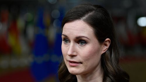 Finlanda anunţă decizia „istorică” de a livra arme şi muniţii Ucrainei