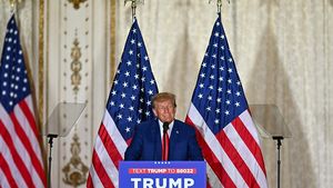 Ambasadorul Australiei în SUA a şters postările în care îl critica pe ”distrugătorul” Trump