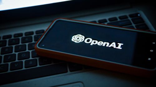 Meta solicită autorităților să împiedice OpenAI să devină companie cu scop lucrativ.  Startupul ar beneficia incorect de avantajele statutului nonprofit