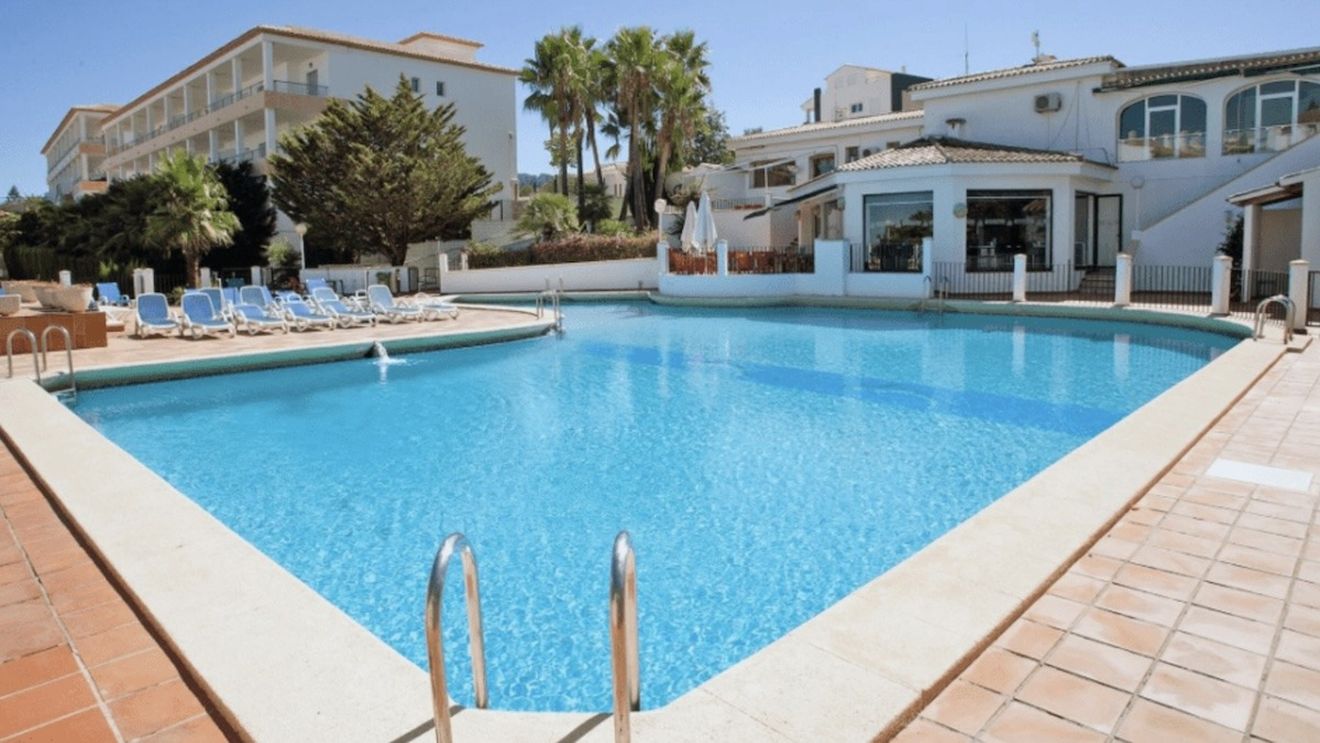 9 case de vacanță, sub 100.000 de euro, în Italia, Spania și Grecia / Apartament cu 2 camere, pe plajă, în Italia: 85.000 de euro