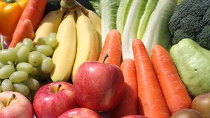 Consumul de fructe și legume are legătură cu durata optimă a somnului