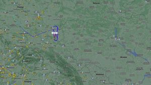Avioane de supraveghere ale Forțelor Aeriene americane au zburat în cerc în apropierea graniței dintre Polonia și Ucraina, pentru a monitoriza spațiul aerian în timpul vizitei lui Biden la Kiev / AP: SUA a contactat Moscova înaintea călătoriei secrete