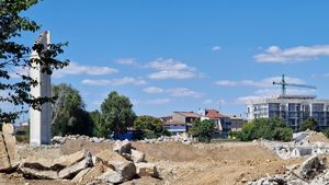 Primăria Constanța a semnat contractul de execuţie a lucrărilor la noul stadion Farul: „Urmează construirea propriu-zisă” / Stadionul va costa 379.000.000 lei fără TVA