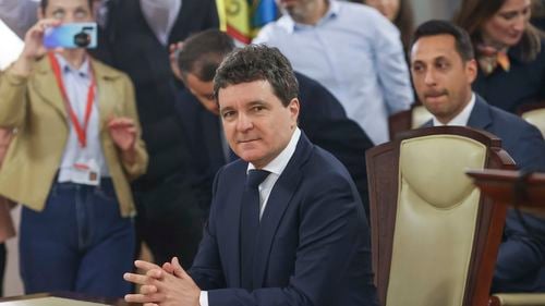 Nicușor Dan depune luni, la ora 12.00, jurământul în plenul reunit al Parlamentului, ultimul pas pentru învestirea în funcția de președinte al României