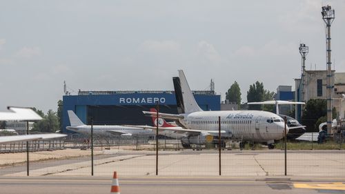 Romaero şi Aeroplex din Ungaria vor colabora pentru mentenanţa şi reparaţia aeronavelor civile