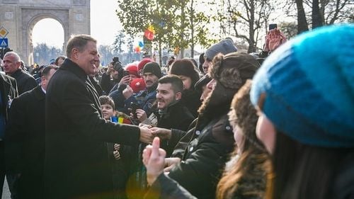 29 de ONG-uri îi cer președintelui Klaus Iohannis convocarea unui referendum pe tema justiției/ Sondaj realizat de ISSPOL: 91% dintre români se opun amnistiei și grațierii