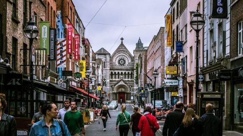 Românii, a treia cea mai numeroasă comunitate de străini din Irlanda