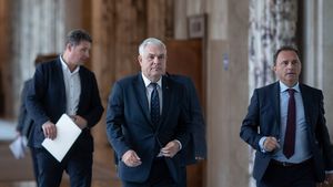 Angel Tîlvăr: Există şanse ca salariile militarilor să crească în 2023