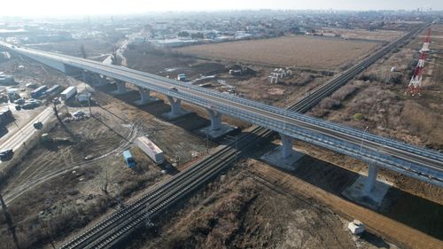 Oficial: Stadiul fizic al lucrărilor pe şantierul lotului 3 al Autostrăzii de centură a Capitalei a ajuns la 63 % / Antreprenorul a dat asigurări că va finaliza construcţia pe cei 17,96 km anul acesta