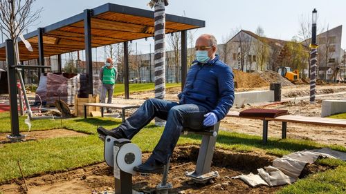 Cluj: Primăria își refinanțează spitalul pe motiv de Coronavirus, dar acesta nu e inclus în schema unităților medicale care tratează pacienții infectați cu Covid-19. Totuși, Boc are pretenția să-și recupereze banii de la Guvern